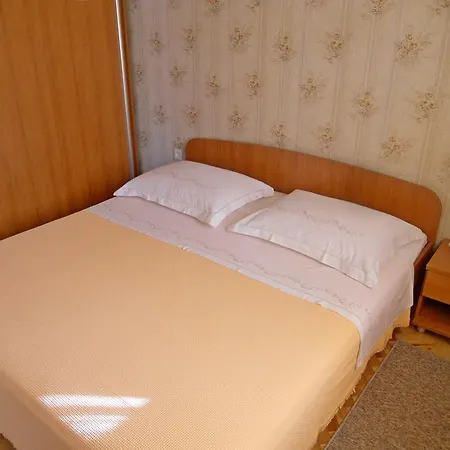 公寓 Nediljka *